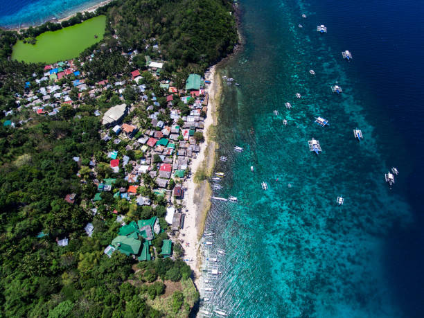 istock Apo island aerial view 675073622
