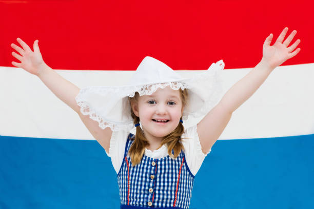 istock Dutch child with flag of Netherlands 675079302