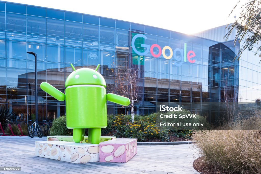 Googleplex - Google Headquarters with Android figure Mountain View, Ca/USA December 29, 2016: Googleplex - Google Headquarters with Android figure Google - Brand-name Stock Photo