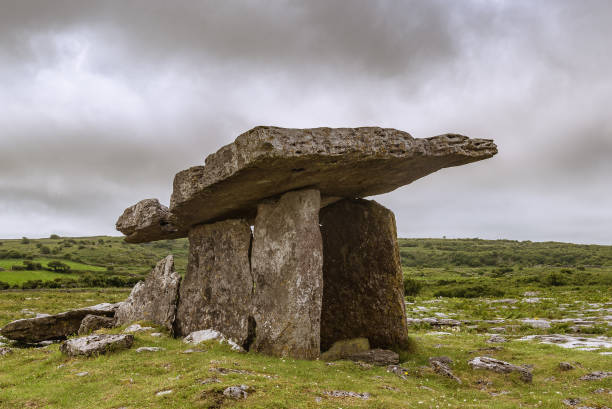 istock An ancient dolmen in Ireland 675081550