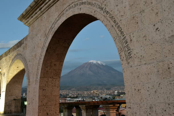 Arequipa, Peru View of Volcano Misti in Arequipa, Peru arequipa province stock pictures, royalty-free photos & images