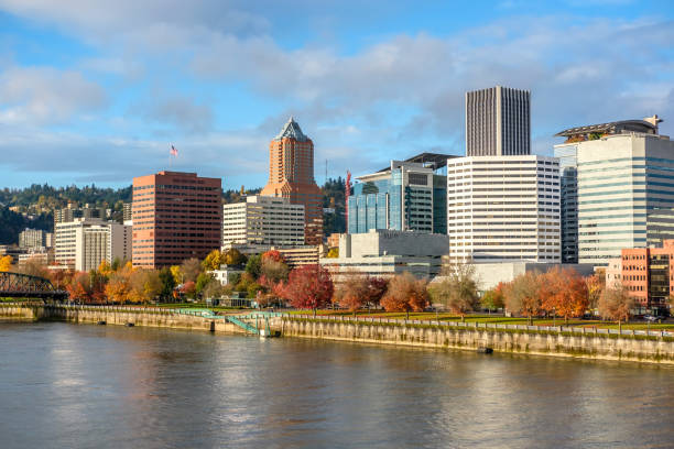 istock Portland city skyline 675272934