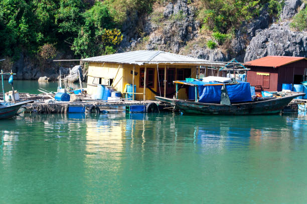 istock Floating fishing village 675369188