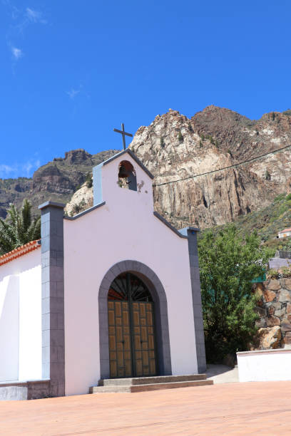 istock Square in small village (Risco Blanco) in Grand Canary 675399790