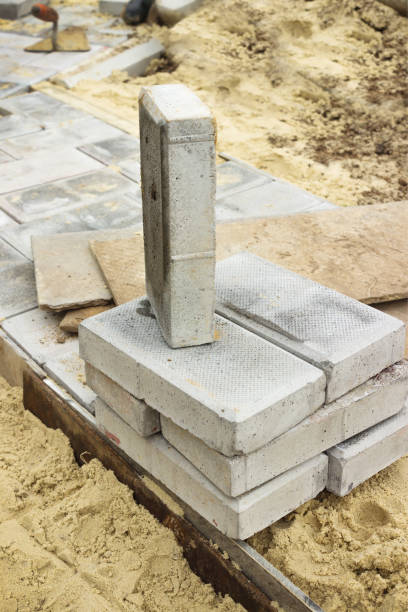 istock Path of cobblestone in the process of construction 675440198