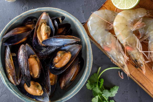 istock Fresh Shrimp and Mussel 675498116