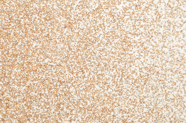 istock Wooden background with peeling paint 675501924