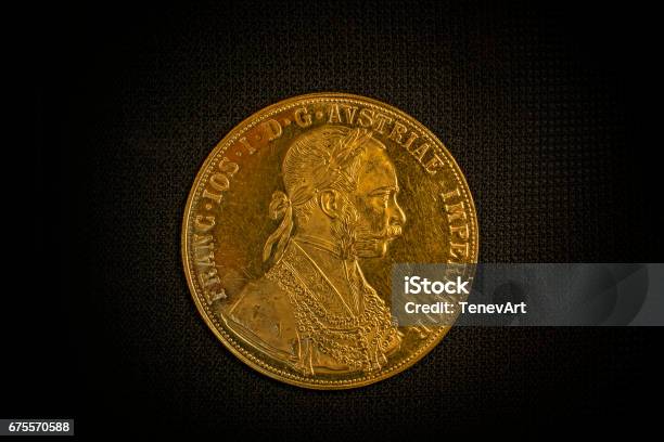 Franz Joseph Ben Avusturyamacaristan Altın Düka 1915avers Stok Fotoğraflar & Altın - Metal‘nin Daha Fazla Resimleri