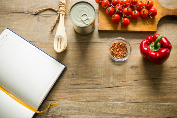 istock Tomato sauce recipe 675576244