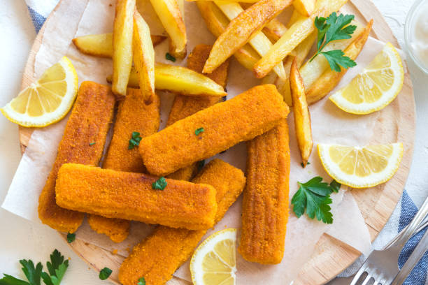 istock Fried Fish Sticks with French Fries 675632068