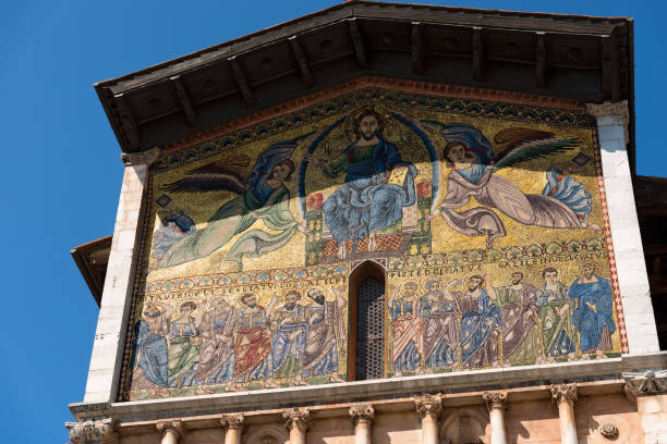 istock Basilica of San Frediano - Lucca Italy 675684520