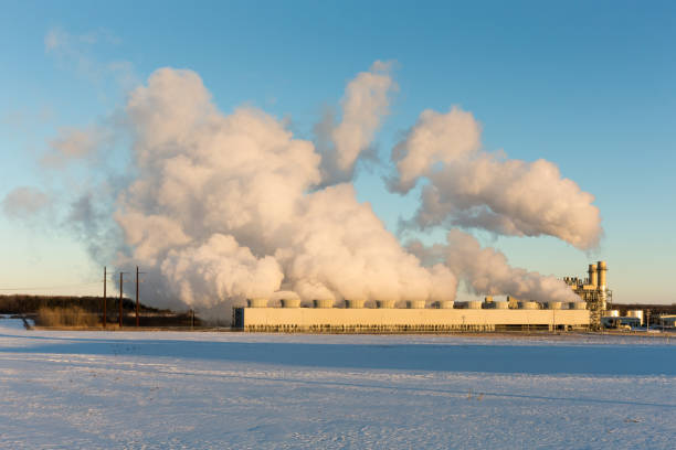 istock Power Plant in Winter 675730024