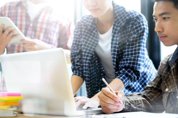 istock Business analysis meeting training team. 675730592