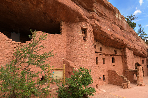 Outside view of Manitou Cliff Dwellings near Colorado Springs