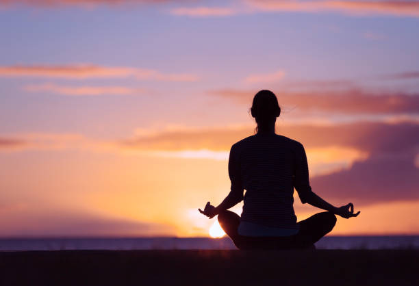 istock Mediation by the sea 675754232