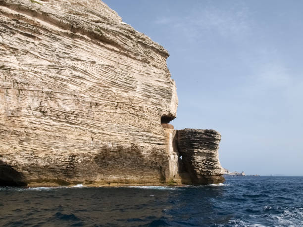 istock High white cliffs of Bonifacio 675770354