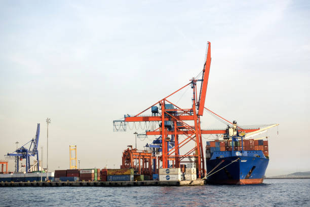 istock Container port and cargo ship in Haydarpasa District, Istanbul 675780054