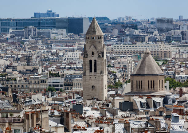 istock Saint Pierre de Chaillot Church Paris 675814408