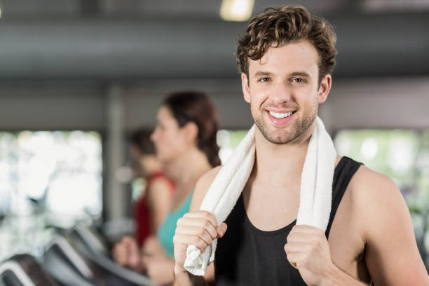 istock Smiling athletic man smiling to camera 675821328