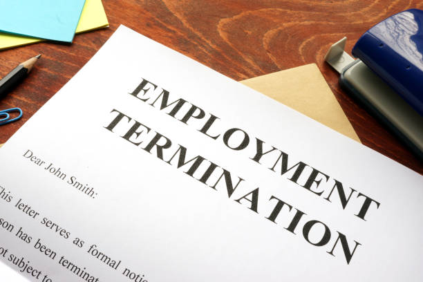 istock Emploinment termination letter. Unfair dismissal concept. 675938030