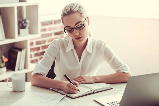 istock Attractive young business lady 675968552