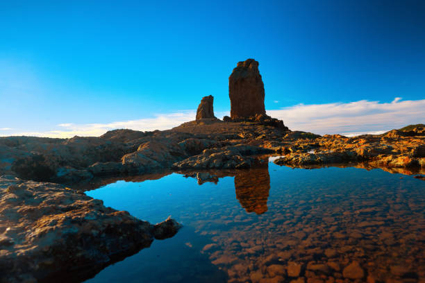 vista roque nublo all'ora del tramonto - sky travel destinations tourism canary islands foto e immagini stock