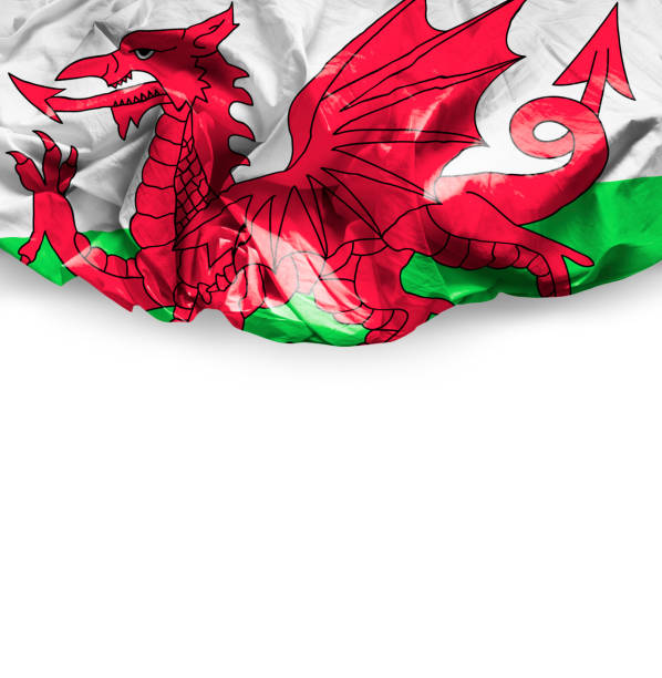 agitant le drapeau du pays de galles - welsh flag flag welsh culture all european flags photos et images de collection