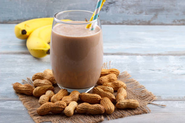 istock Peanut butte banana oat smoothie 676354354