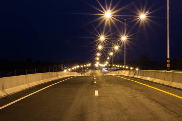 istock Paved roads and traffic lines Refreshing 676946050