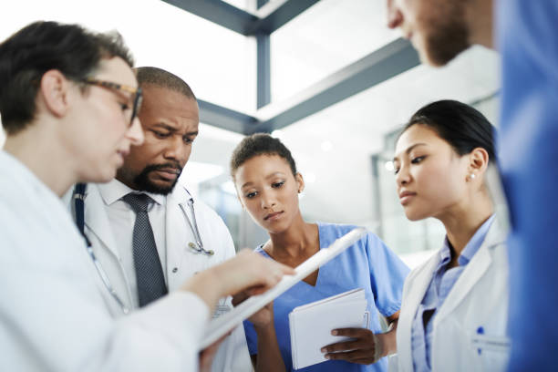 istock Here are the patient's latest symptoms 677176004