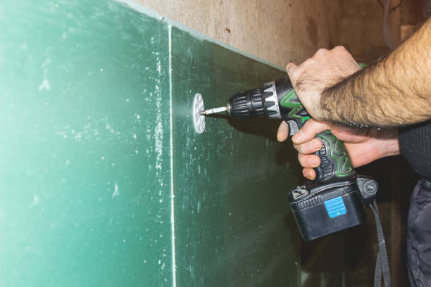 istock Repair of apartments 677183438