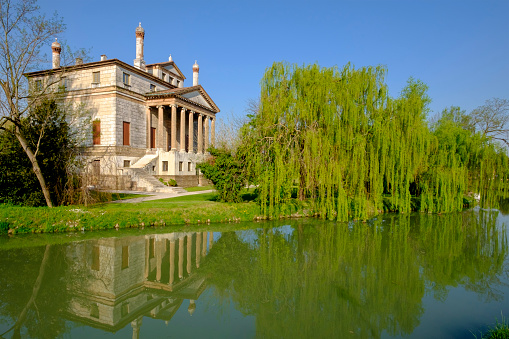 Villa Foscari, also known as La Malcontenta, is a patrician villa designed by the famous Italian architect Andrea Palladio and built in the middle of the sixteenth century on the Brenta canal at Mira, near Venice. Is a Unesco World Heritage Site.