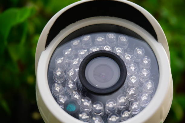 kamera bezpieczeństwa cctv 2 megapikseli - peer to peer audio zdjęcia i obrazy z banku zdjęć