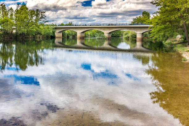 istock Bridge over the Tera River in Zamora (Spain) 678034446