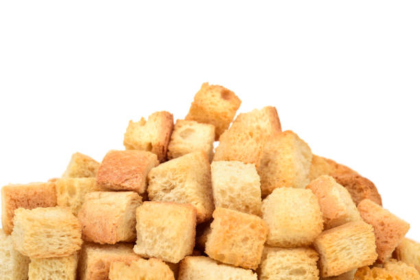 istock pile of croutons 678102924