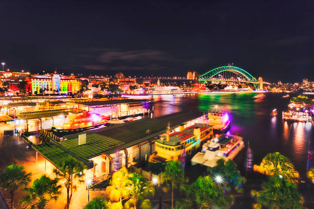 istock Sy Vivid 2016 Quay 2 Bridge 678243864