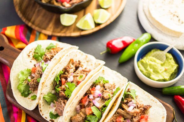 istock Pulled pork carnitas with pico de gallo 678368786