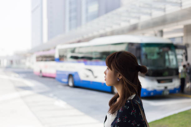 istock Bus Terminal Women 678489336