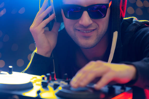 istock Club dj playing music 678497222
