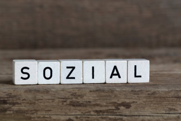 istock German word social, written in cubes 678512434