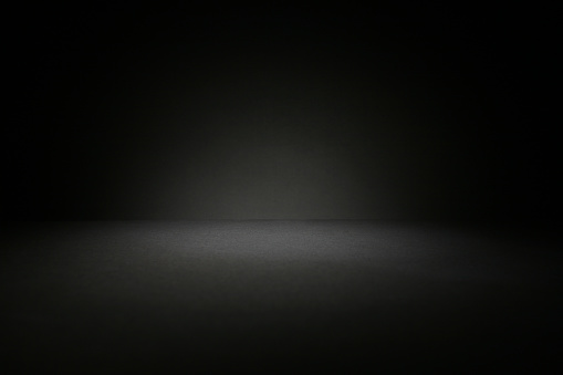 Espacio de copia superior de tabla de fondo oscuro photo