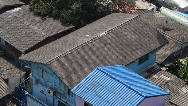 istock Roof tiles and made from ceramic 678650420