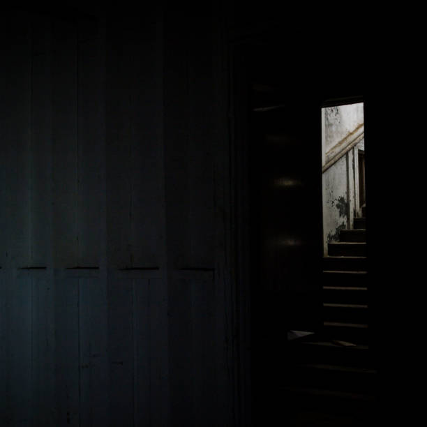 istock Dark and gloomy stairwell 678699210