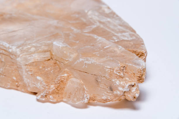 istock Marienglas white rosa gemstone gem jewel mineral precious 2 678856118