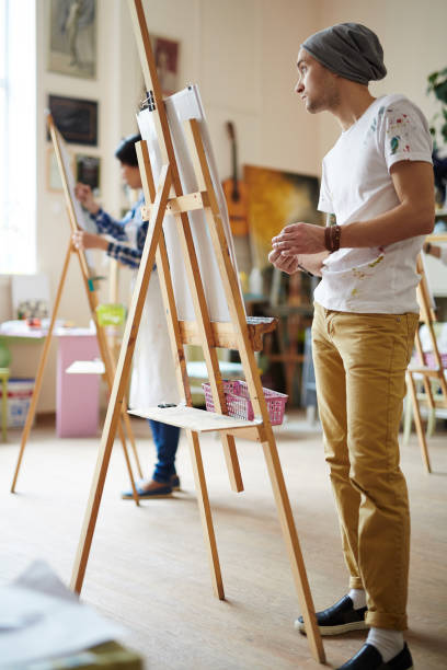 istock Learning in school of arts 679248856