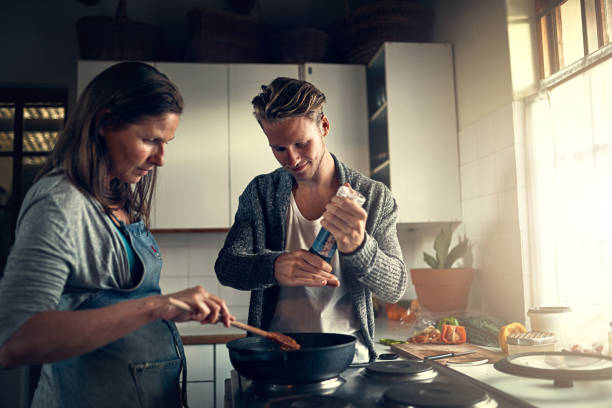 istock Sesoning to perfection 679294824