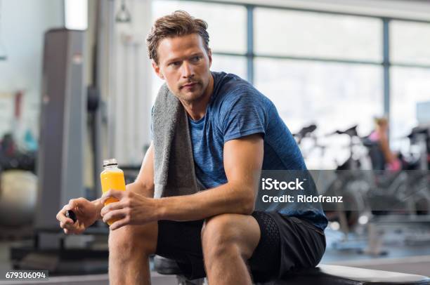 Fit Man With Energy Drink Stock Photo - Download Image Now - Drinking, Gym, Health Club