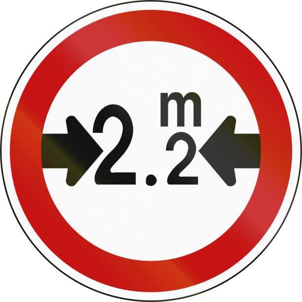 istock South Korean regulatory road sign - No vehicles over 2.2 meters in width 679405734