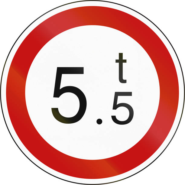 istock South Korean regulatory road sign - No vehicles over 5.5 tons 679406218