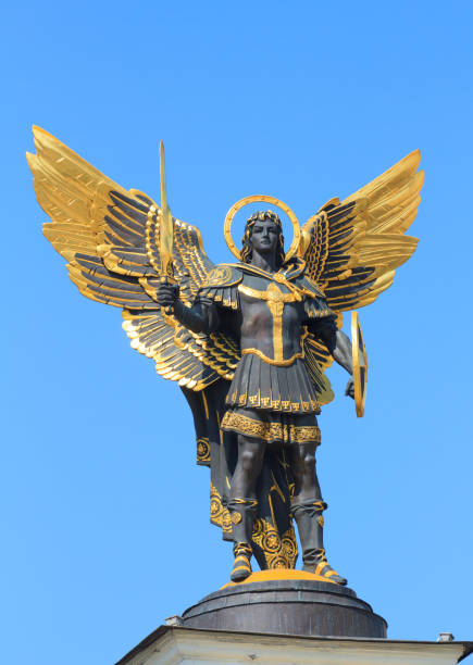 istock Golden statue in Kiev 679415734